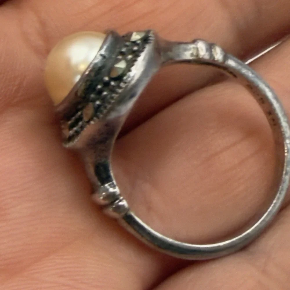 Vtg TM Sterling Silver Art Deco Style Ring Marcasite Faux Mabe Pearl Sz 6.5
